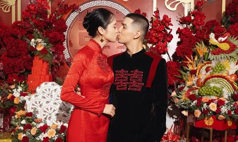 Lễ ăn hỏi Cường Seven - Vũ Ngọc Anh: Cô dâu xúc động, gia đình mong có cháu bồng