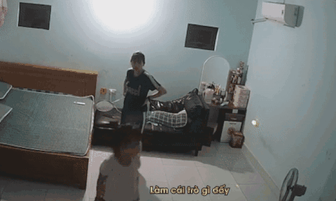 Bị mẹ mắng, cô con gái rượu liền tung chiêu 'hiểm' khiến ai nấy bật cười