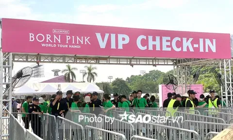 Nóng trước giờ G, fan Việt 'phủ hồng' chào đón BLACKPINK trong concert BORN PINK