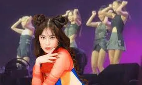 BLACKPINK nhảy See Tình của Hoàng Thùy Linh trong concert, tác giả bật khóc