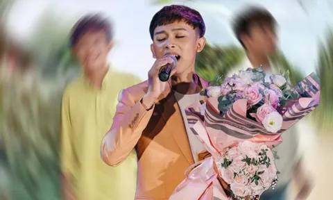 Âm thầm quay MV mới, Hồ Văn Cường hé lộ tạo hình khiến fan xôn xao