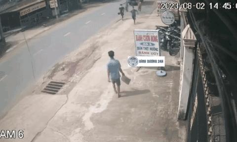 Đi xe tải trộm xe máy, kẻ gian bị người dân rượt đuổi gay cấn như phim hành động