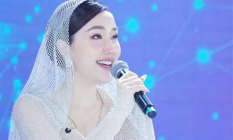 Ca khúc của Bảo Thy được ca sĩ nước ngoài 'bê nguyên xi' hát lại