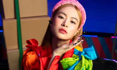 Phim nối sóng Gia Đình Mình Vui Bất Thình Lình chưa lên sóng đã bị dọa tẩy chay