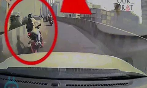 Clip: Thanh niên vào cua cực "gắt" và thoát chết trong gang tấc