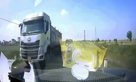 Clip: "Khóc dở, mếu dở" với cách di chuyển của xe cải tiến