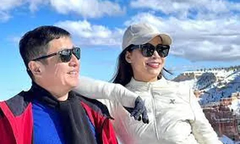 Chưa làm đám cưới, NSƯT Chí Trung thoải mái gọi bạn gái là 'nóc nhà'