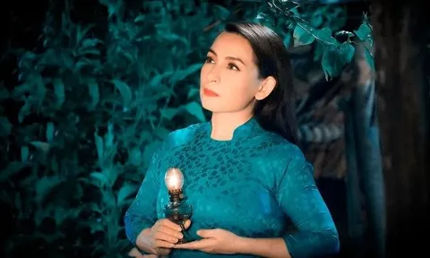Em trai Phi Nhung nghẹn ngào nỗi nhớ: Bao giờ chị về với em?