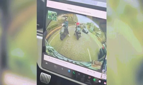 Clip: Người tốt luôn quanh ta và pha giữ xe "đi vào lòng đất"