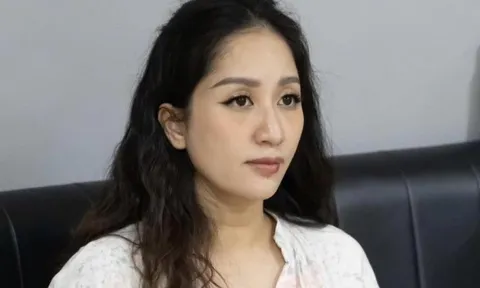 Khánh Thi bức xúc đăng đàn đòi nợ