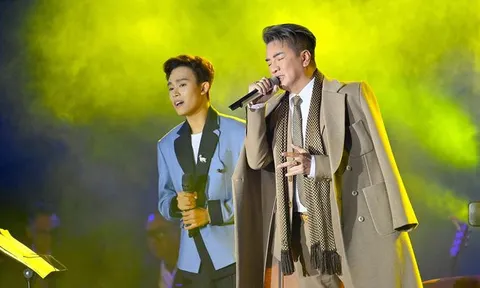 Đàm Vĩnh Hưng nói gì về Hồ Văn Cường khi lần đầu song ca?