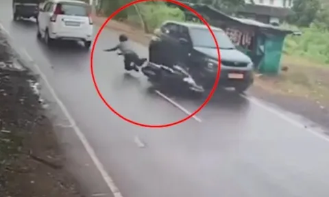 Clip: Thanh niên buộc phải nhảy khỏi xe sau pha vượt ẩu