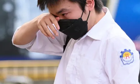 Bức thư gây bão của người mẹ: Con là HSG tỉnh nhưng bất lực trước đề thi tốt nghiệp THPT