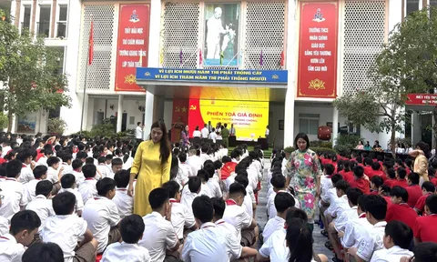 Đổi mới hình thức tuyên truyền phòng chống bạo lực học đường bằng phiên tòa giả định