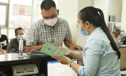 Hướng dẫn người lao động xử lý đối với khoảng thời gian doanh nghiệp nợ BHXH
