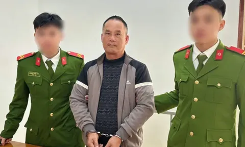 Bắt tạm giam Đoàn Văn Sáng