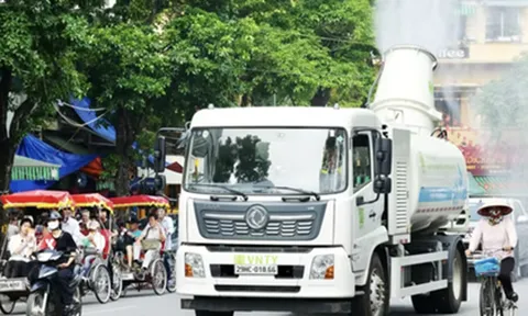 Hà Nội thí điểm công nghệ phun sương giảm bụi, kiểm soát ô nhiễm không khí