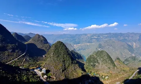 Việt Nam tiếp tục được tôn vinh là “Điểm đến Di sản hàng đầu thế giới”