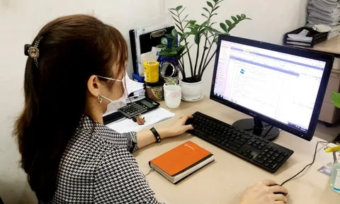 Hộ kinh doanh có doanh thu dưới 01 tỉ đồng/năm có thể không phải bắt buộc sử dụng hóa đơn điện tử