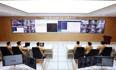 Hà Nội chính thức vận hành hệ thống camera AI và trung tâm điều khiển giao thông thông minh