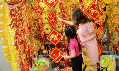 Ban Bí thư yêu cầu không tổ chức thăm, chúc Tết cấp trên và lãnh đạo các cấp