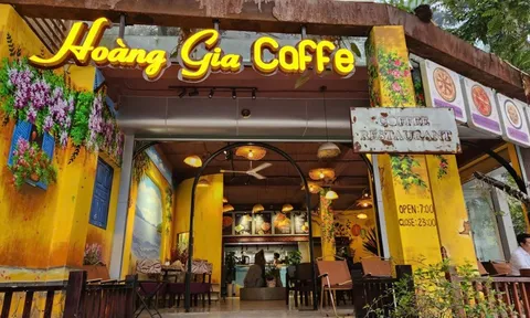 Hoàng Gia Caffe - Nét Hội An giữa lòng Hà Nội