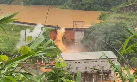 Tin lũ khẩn cấp: Nhiều sông lớn miền Bắc vượt báo động 3