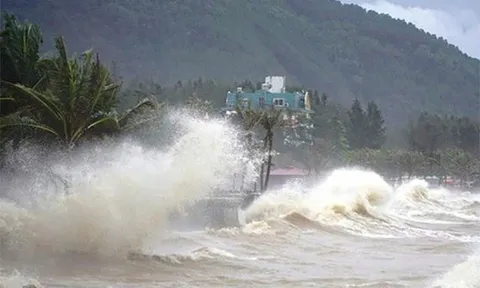Dự báo bất ngờ về khả năng xuất hiện bão số 16 trên Biển Đông