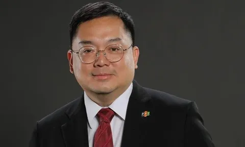 Những giây phút cuối đời của ông Hoàng Nam Tiến tại bệnh viện qua lời kể của người thân cận