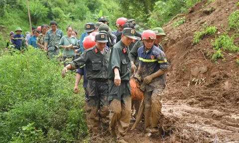 Tìm thấy thi thể 2 anh em ở Điện Biên bị vùi lấp sau trận mưa lũ kinh hoàng