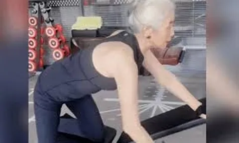 Cụ bà U70 'đốt cháy phòng gym' với body săn chắc và hàng loạt động tác gym khó nhằn