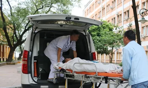 Sẵn sàng đội cấp cứu lưu động để ứng phó bão số 5