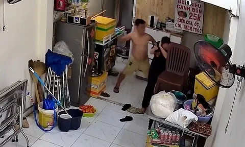 Cô gái ở TP.HCM bị chủ nhà lao vào đánh tới tấp, nguyên nhân ban đầu được hé lộ