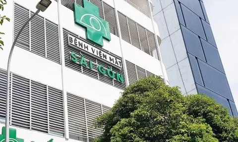 Nam sinh mất thị lực sau phẫu thuật tại Bệnh viện Mắt Sài Gòn: Vụ việc ra tòa và câu hỏi về trách nhiệm trong sự cố y khoa?