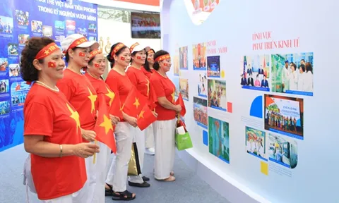 Kéo dài thời gian Triển lãm thành tựu đất nước đến hết 15/9