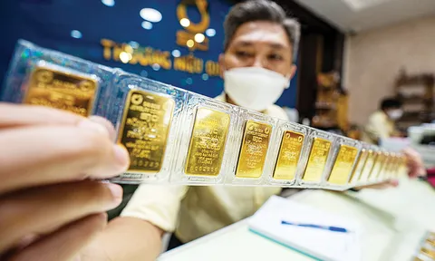 Ngân hàng Nhà nước khuyến nghị người dân thận trọng khi mua vàng