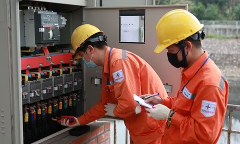 Thí điểm giá bán lẻ điện hai thành phần từ đầu năm 2026