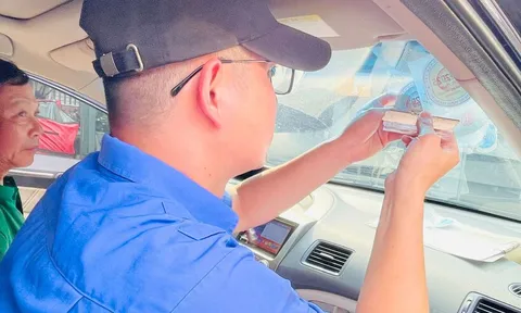 Bộ Tài chính dự kiến bỏ tem nộp phí sử dụng đường bộ