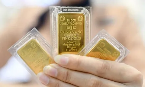 Ngân hàng Nhà nước đề nghị nghiên cứu đánh thuế với mua bán vàng