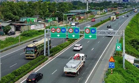 Cục CSGT công khai số điện thoại tiếp nhận phản ánh vi phạm trên cao tốc