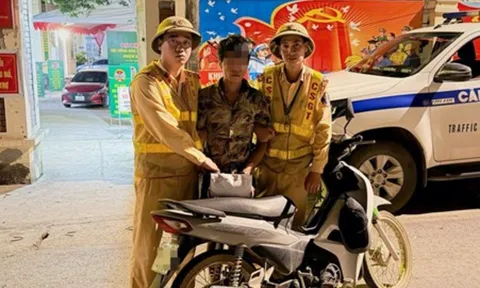 Phát hiện thanh niên nghi vấn ở đường nghĩa trang, Công an kiểm tra liền lộ ra 'bí mật'
