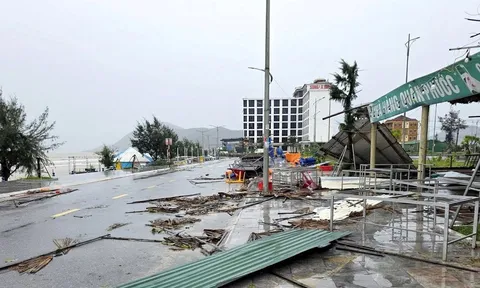 Bão số 10 gây thiệt hại lớn tại Nghệ An
