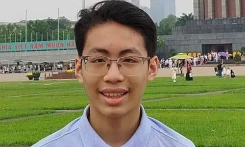 Tìm kiếm nam sinh lớp 8 ở Hà Nội mất tích