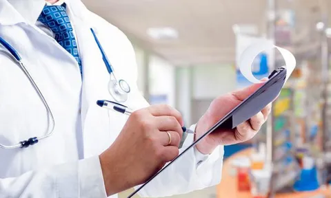 Siết chặt các quy định về thực hành, cấp giấy phép hành nghề y tế
