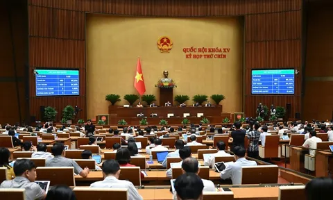 Lương của nhà giáo được xếp cao nhất trong hệ thống thang bậc lương hành chính sự nghiệp