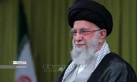 Nhà lãnh đạo tối cao Iran chuyển đến điểm tuyệt mật, chọn người kế nhiệm