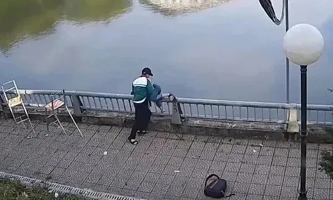 Vụ nam sinh lớp 8 đánh bạn, hất bạn xuống hồ nước: Có dấu hiệu của tội 'Giết người'