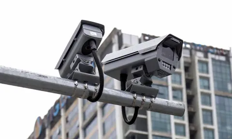 Cục CSGT thông tin về việc ứng dụng Camera AI nhưng CSGT vẫn phải có mặt trên đường