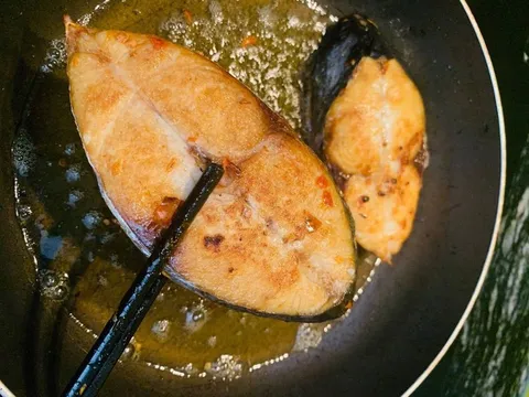 Loại cá được chuyên gia Mỹ khen tốt bậc nhất thế giới, bổ sức khỏe: Ở Việt Nam bán nhiều