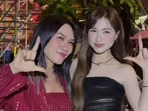 Hòa Minzy gặp lại Mỹ Tâm sau live concert, hành động tinh tế ghi trọn 'điểm 10'